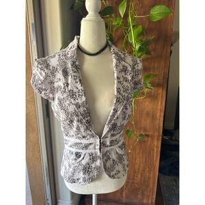 Black and white Toile short sleeve jacket Medium
